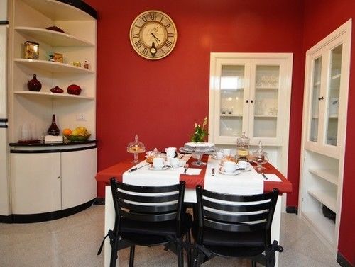 B&B Domus Garibaldi Salerno Bagian luar foto